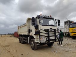 
										BENNES FAW 6X4 DE 390 CH full									