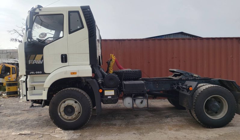 
								Tracteur 4X2 J6L de 350 CH full									